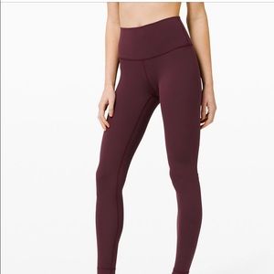 Wonder Under High Rise tight “28